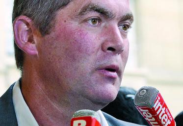 Paul Auffray, président de la FNP, à la sortie de la réunion sur les relations commerciales dans la filière porcine le 27 août.