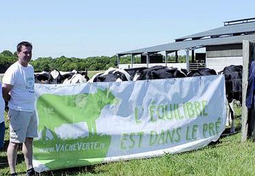 Une soixantaine de banderoles «L’équilibre est dans le pré» vont border les routes de la Somme.