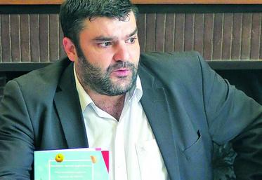 Le niveau de formation est également important, comme le rappelle régulièrement Jérémy Decerle, président des Jeunes agriculteurs, dans le cadre d’«une professionnalisation» du secteur.