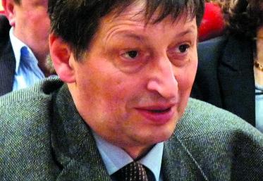 Jean-Michel Serres, président de la FNP : "un compromis acceptable, à condition d’encadrer le pouvoir des préfets".