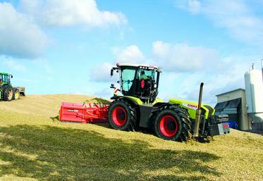 Ensilage de maïs pour la production de biogaz. Après avoir fortement encouragé cette production, l'Allemagne vient d'en réduire les avantages.