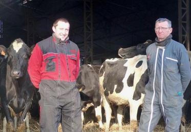 Malgré la conjoncture difficile, Mathieu et Daniel Sablon aiment leur métier, aussi parce que la moyenne vallée de la Somme leur offre un cadre idyllique.