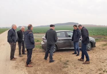 Les deux lots de terres soumis aux enchères ont fait l’objet d’une présentation par huissier  la semaine dernière à de potentiels acheteurs. La vente est prévue le 15 mars, à Amiens. 