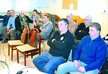 Les participants à l'assemblée d'Amiens.