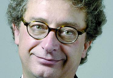 Bruno Néouze, avocat :  l'action de groupe permet d’éviter la situation du pot de terre contre le pot de fer».