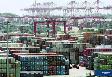 Les importations de poudres maigres et grasses ont subi une baisse de 50 % sur les cinq premiers mois de l’année (par rapport à 2014). En revanche, les importations de produits à haute valeur ajoutée (lait liquide et poudre de lait infantile) ont continué d’augmenter de 20 % sur les cinq premiers mois de l’année.