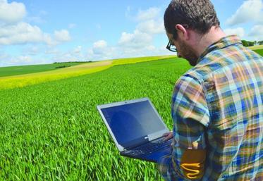 Drones, GPS, Big Data, modulation intra-parcellaire, et équipements agricoles apportent chacun leur lot d’innovations technologiques pour construire des systèmes de culture innovants.