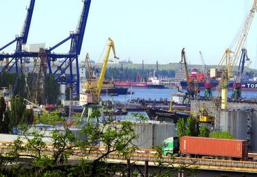Port céréalier d'Odessa. Il faut s’attendre encore cette campagne à une compétition sévère avec les pays exportateurs de la zone mer Noire.