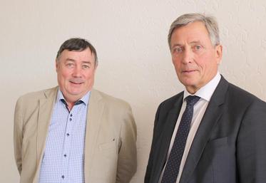 Jean-Michel Decherf, président de Cerfrance Oise et Hervé Demalle, président de Cerfrance Somme ont été suivis 
par leurs conseils d’administration respectifs, puis leurs adhérents en assemblées générales pour la création 
de Cerfrance Picardie Nord de Seine. 