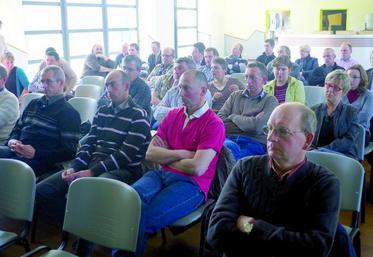 Une cinquantaine de producteurs de lait étaient présents à l’assemblée de l’Uplp.