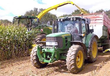 La plage optimale de récolte du maïs fourrage se situe entre 31 et 35 % de matière sèche plante entière.