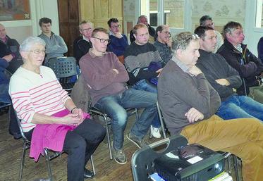 Plus d’une vingtaine d’agriculteurs a répondu à l’invitation de Ludovic Ryckelynck pour l’assemblée générale du canton de Bray-sur-Somme.