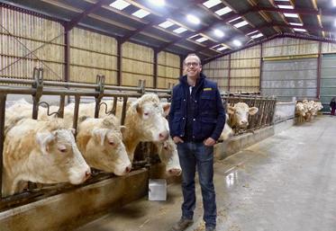 «Améliorer la fertilisation de mes terres représente un coût, 
mais c’est un investissement d’avenir», assure Simon Doligez.