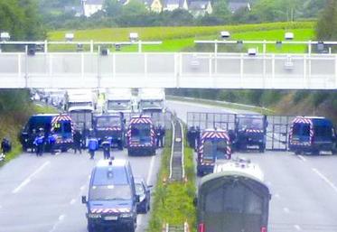 Les portiques installés vont disparaître du paysage.