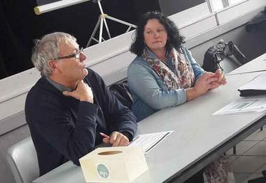 Odile Duval, présidente du SEA aux côtés d’Antoine Berthe, 
maire d’Ailly-le-Haut Clocher