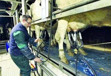 SR France veut donner les clés et les informations nécessaires à l'agriculteur pour qu'il puisse se faire remplacer le plus possible.