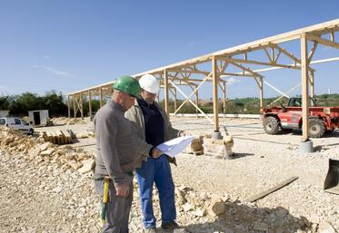 Attention aux distances d’implantation des bâtiments.