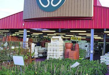 Le groupe occupe actuellement 25 % du marché des jardineries.