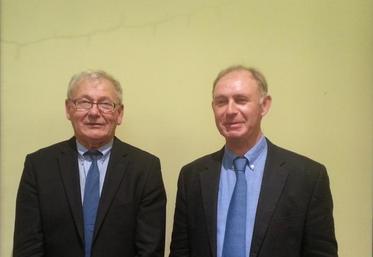 Pour le président de Calira, Antoine Berthe, et son directeur, Vincent Delaporte, la coopérative peut accueillir plus 
de production linière, mais à la condition d’avoir des lins de très bonne qualité.