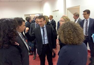 Françoise Crété et Laurent Degenne ont avancé trois sujets d’amélioration de la fiscalité en aparté avec le ministre de l’Economie, Emmanuel Macron.