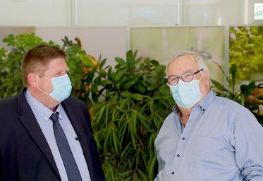 Le président de la fédération départementale des chasseurs de la Somme, Yves Butel, comme le président national des chasseurs, Willy Schraen, ont tous deux rappelé l’importance «d’être unis pour faire face aux attaques contre la chasse et les chasseurs". 