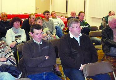 Près d’une trentaine de participants à l'assemblée de Montdidier.