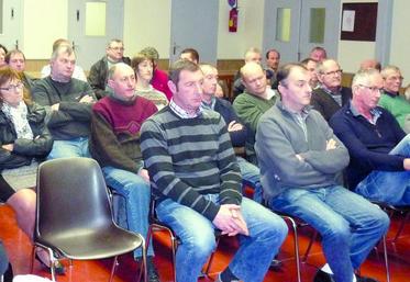 Olivier Parcy a invité les 35 participants à prendre des parts sociales à la coopérative du micro-abattoir.