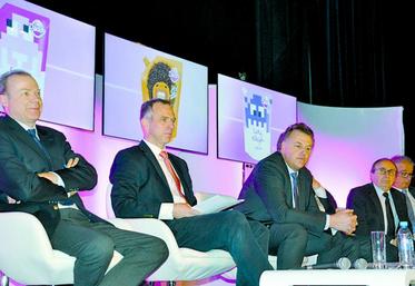 Olivier de Bohan (3ème à gauche) a présidé l’assemblée générale.