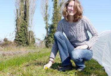 «Les plantes présentent un champ infini de connaissances. J’ai toujours voulu les partager, notamment avec les enfants. La formation m’a donné les clés d’un accueil pédagogique», témoigne Julie Brodar. 