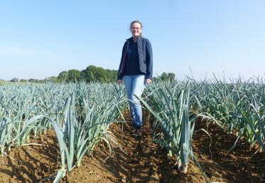 Marine Duparcq a développé le maraîchage de plein champ bio à la ferme familiale. Un projet ambitieux, qu’elle diversifie le plus possible. 