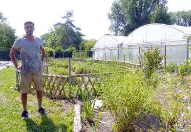 Pour Alexandre Cabral, gestionnaire, la réussite de l’Île aux fruits réside dans le travail en collectif. «Chacun a un rôle essentiel.» 