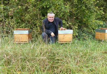 Pour Laurent Pallenchier, le clé de la réussite est de «vivre en harmonie avec ses abeilles».