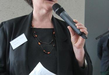 Ghislain Gosse, président d’Agrotransfert, et Marie Brizard-Pasquet, agricultrice en Mayenne, ont constaté la longueur d’avance prise dans les Hauts-de-France pour le développement de l’agro-écologie.