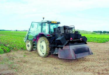 Un programme d’expérimentation sur le défanage thermique des cultures de pommes de terre biologiques (Cuma Créative Nord-Pas de Calais) a été soutenu à hauteur de 25 000 € par l’Agence de l’eau.