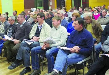 Les trois réunions d’information qui se  sont déroulées à Amiens, Grand-Laviers (photo ci-dessous) et Villers-Carbonnel ont fait salle comble.