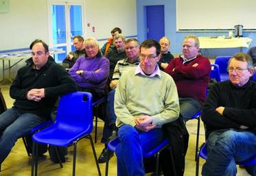 Les participants se sont retrouvés à l’issue de l’assemblée autour d’un buffet campagnard.