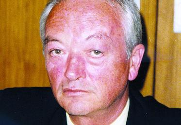 Désiré Devienne fut président de la Fdsea (1987-1995) et de la chambre d'agriculture (1995-2001).