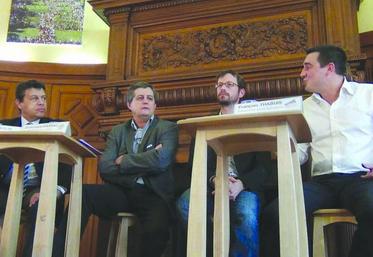 De gauche à droite : Xavier Beulin, Dominique Barrau, Gaël Gautier et François Thabuis.