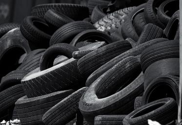 Plus de 330 agriculteurs de la Somme se sont déjà montrés intéréssés par une initiative pour se débarrasser de leurs pneus usagés.