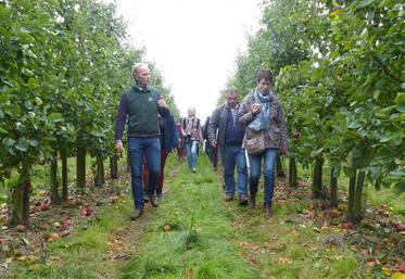 Le forum était organisé chez Bernard Nicolaï, au Domaine de Moismont. 
L’occasion de visiter le verger écoresponsable et bio.