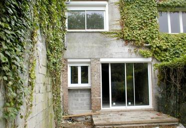 Le CITE est prorogé d’un an et l’isolation des parois vitrées redevient éligible au crédit d’impôt de 15 %, à condition 
qu’il remplace un simple vitrage.