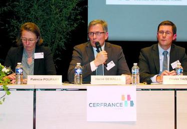 De gauche à droite, Emmanuel Lefebvre, Patricia Poupart, Hervé Demalle, Olivier Taisne et Sylvain Turlot.