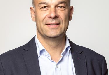 Agriculteur en Seine-et-Marne, Arnaud Rousseau a été élu président de la FNSEA, hier, le 13 avril. Il succède à Christiane Lambert à la tête du syndicat agricole majoritaire. 