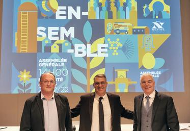 L’AG était l’occasion de valider la fusion avec La Flandre. De gauche à droite, Alexandre rivenet, ancien président  de La Flandre, David saelens, président de Noriap, et  Damien François, DG de Noriap. 