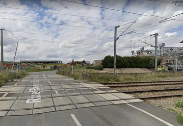 Les cinq passages à niveau de la Somme seront fermés par périodes, avec une tolérance du passage au niveau de Saleux  qui sera fermé entre 8h et 10h.