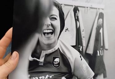 La couverture du calendrier témoigne d’une bonne ambiance au sein de l’équipe du Rugby Club Amiénois. 