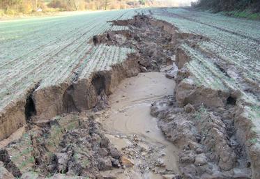 Dégâts provoqués par des précipitations intenses.