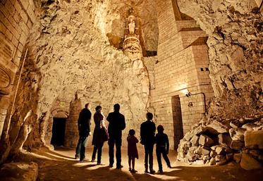 Pour François Bergez, directeur de Somme tourisme, «chaque site doit être une porte d’entrée vers le territoire».  Pourquoi pas proposer une visite de la cité souterraine de Naours un jour de pluie ? 
