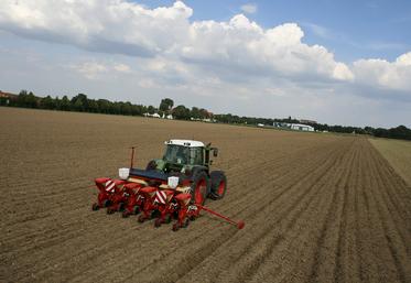 La vérification et l’entretien du semoir à la ferme passent par huit points de contrôle obligatoires.