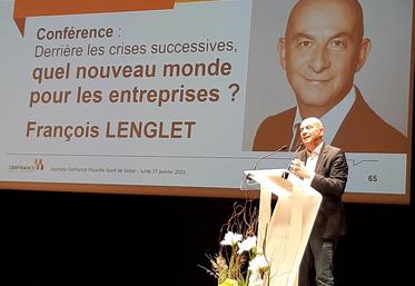 Journaliste économique, éditorialiste, chroniqueur, François Lenglet a animé une conférence s’intéressant  aux crises successives et la manière pour les entreprises d’y faire face. 